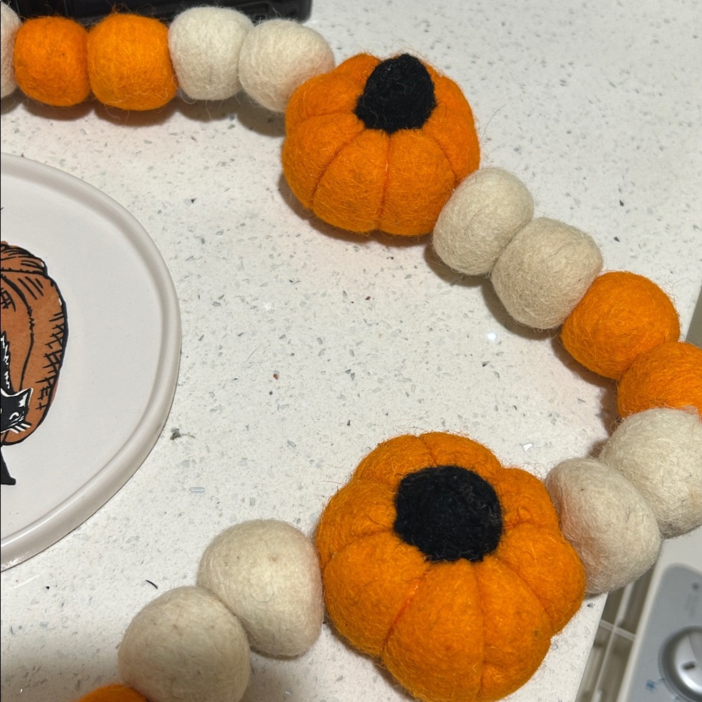 Hobby Lobby Autumn Felt Garland and Plush Orange and Cream
